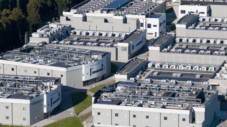 Colocation For Manufacturing Industry Standards Compliance