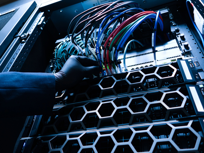 How to Evaluate the Network Connectivity of Chicago Data Centers