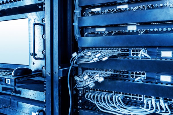 What are the Best Networking Solutions in Orange County Data Centers?