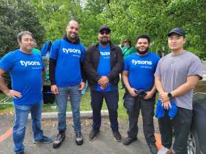 DataBank employees prepare for Tysons trail cleanup