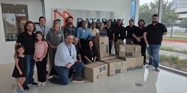 DataBank employees volunteering at community service event