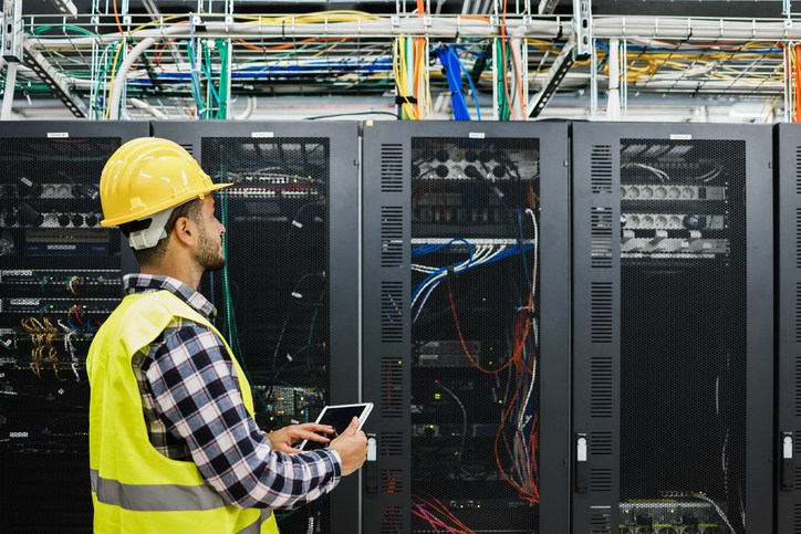 Enterprise AHV Hosting Providers: How to Verify Real AHV Expertise Before You Commit