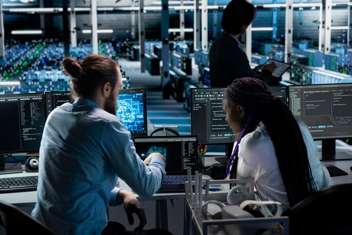 Managed Nutanix Hosting: How to Tell If a Provider Is Truly Managed or Just Remotely Monitored