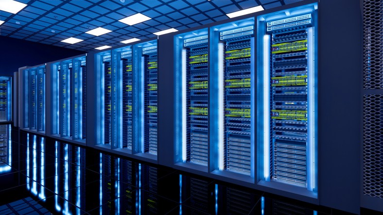Why Nutanix Lands on Every VMware Alternative Shortlist – and What to Check Before Committing