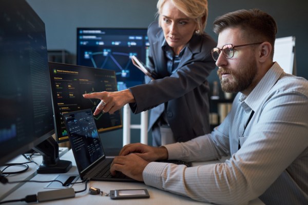 VMware Migration Platforms: What Good Looks Like vs. What Most Vendors Actually Deliver